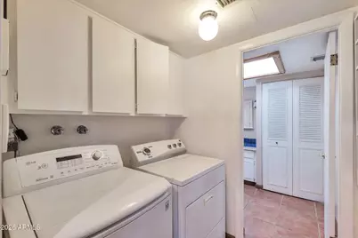 2025 W Elm Street, Phoenix, AZ 85015 - Photo 8