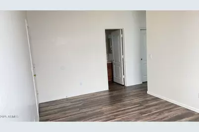 10018 W Winslow Avenue, Tolleson, AZ 85353 - Photo 6