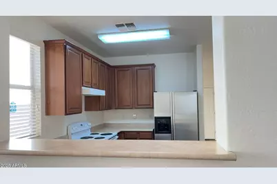 10018 W Winslow Avenue, Tolleson, AZ 85353 - Photo 4