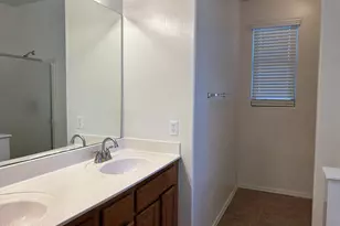 2186 W Agrarian Hills Dr, San Tan Valley, AZ 85144 - Photo 4