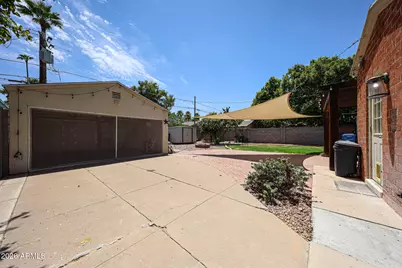 1317 W Holly Street, Phoenix, AZ 85007 - Photo 4