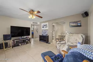 2207 E Acoma Dr, Phoenix, AZ 85022 - Photo 4