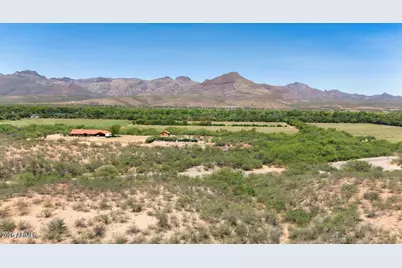 107 Vereda Mirasol -- #4, Rio Rico, AZ 85648 - Photo 8