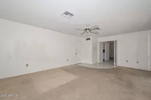 9719 W Newport Dr, Sun City, AZ 85351 - Photo 6