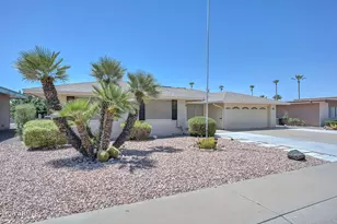9719 W Newport Dr, Sun City, AZ 85351 - Photo 2
