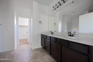 7422 S 27th Way, Phoenix, AZ 85042 - Photo 18