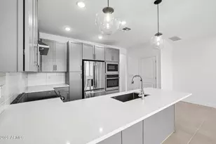 5428 S 35th Wy, Phoenix, AZ 85040 - Photo 8