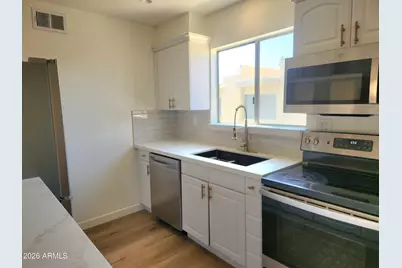 4600 N 68th Street #304, Scottsdale, AZ 85251 - Photo 6
