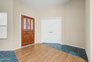 4111 E Cholla Canyon Dr, Phoenix, AZ 85044 - Photo 6