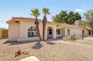 4111 E Cholla Canyon Dr, Phoenix, AZ 85044 - Photo 4