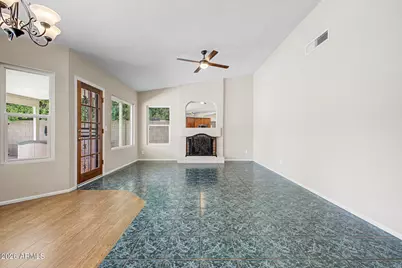 4111 E Cholla Canyon Drive, Phoenix, AZ 85044 - Photo 10