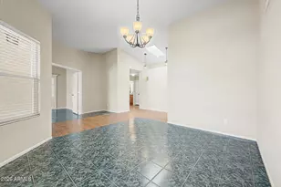 4111 E Cholla Canyon Dr, Phoenix, AZ 85044 - Photo 8