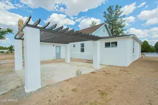 832 E 19th St, Douglas, AZ 85607 - Photo 22