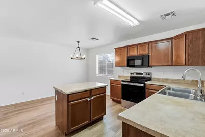 8510 W Luken Way, Tolleson, AZ 85353 - Photo 10