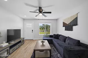1724 S 1st St, Phoenix, AZ 85004 - Photo 42