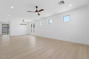 6607 S 17th Ave, Phoenix, AZ 85041 - Photo 2