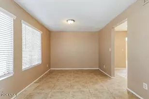 7724 W Pierson St, Phoenix, AZ 85033 - Photo 4