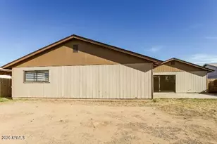 7724 W Pierson St, Phoenix, AZ 85033 - Photo 10