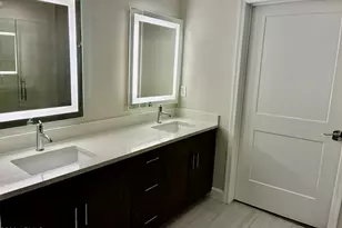 13220 N Scottsdale Rd, Scottsdale, AZ 85254 - Photo 16