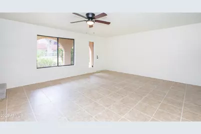 16336 E Palisades Boulevard #4, Fountain Hills, AZ 85268 - Photo 2
