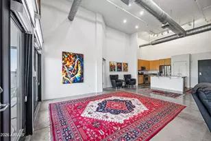 914 E Osborn Rd, Phoenix, AZ 85014 - Photo 14
