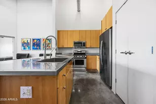 914 E Osborn Rd, Phoenix, AZ 85014 - Photo 16