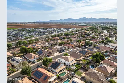 15746 W Calavar Road, Surprise, AZ 85379 - Photo 74