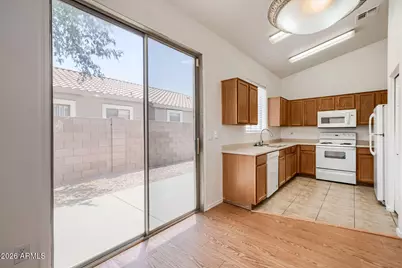 8953 E Capri Avenue, Mesa, AZ 85208 - Photo 10