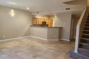 21655 N 36th Ave, Glendale, AZ 85308 - Photo 2