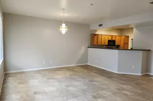 21655 N 36th Ave, Glendale, AZ 85308 - Photo 2