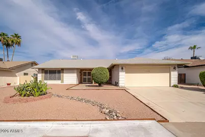 11445 S Iroquois Drive, Phoenix, AZ 85044 - Photo 1