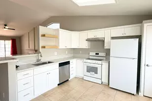 490 E Bart Dr, Chandler, AZ 85225 - Photo 8