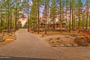2901 N Creekside Dr, Flagstaff, AZ 86001 - Photo 2