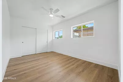 4542 N 50th Drive, Phoenix, AZ 85031 - Photo 18