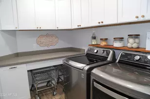 13020 N 77th Ave, Peoria, AZ 85381 - Photo 32