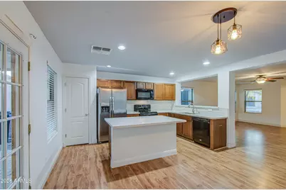 18535 W Udall Drive, Surprise, AZ 85374 - Photo 10