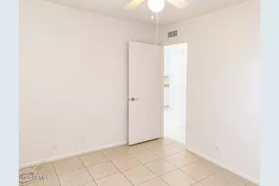2931 E Beck Lane #4, Phoenix, AZ 85032 - Photo 8