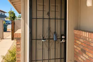 2931 E Beck Ln, Phoenix, AZ 85032 - Photo 1