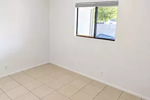 2931 E Beck Ln, Phoenix, AZ 85032 - Photo 10