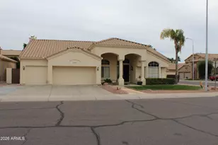 5761 W Park Ave, Chandler, AZ 85226 - Photo 1