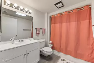 11137 W Palmeras Dr, Sun City, AZ 85373 - Photo 14