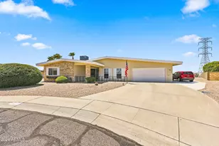 11137 W Palmeras Dr, Sun City, AZ 85373 - Photo 2