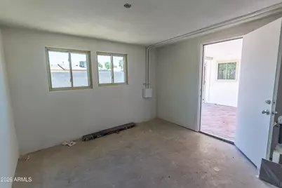 8815 N 31st Avenue, Phoenix, AZ 85051 - Photo 32
