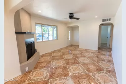 8815 N 31st Avenue, Phoenix, AZ 85051 - Photo 8
