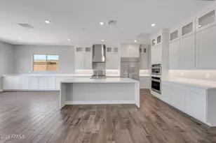 698 W Ridge Rd, Apache Junction, AZ 85120 - Photo 1
