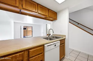 12231 N 21st Ave, Phoenix, AZ 85029 - Photo 10