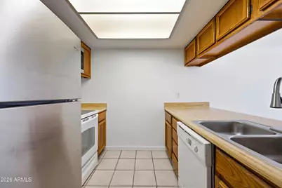 12231 N 21st Avenue #3, Phoenix, AZ 85029 - Photo 8