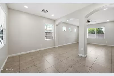 1330 S 121st Drive, Avondale, AZ 85323 - Photo 2