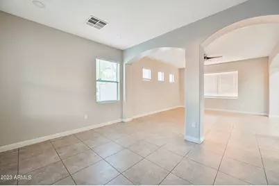 1330 S 121st Drive, Avondale, AZ 85323 - Photo 2