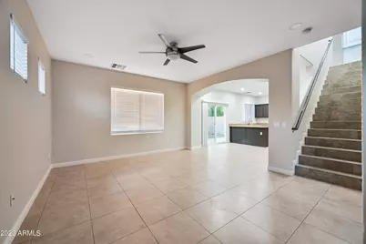 1330 S 121st Drive, Avondale, AZ 85323 - Photo 4